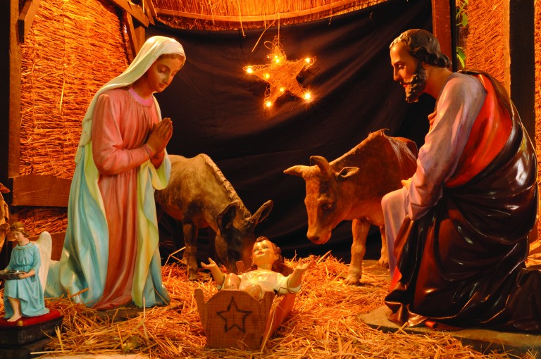 Crèche de Noël : représentation religieuse ou tradition culturelle ?  Le Petit Juriste